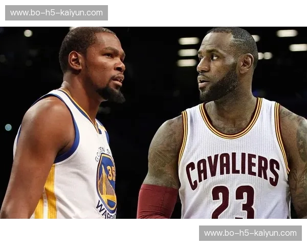 世纪对决：11月22日，伯纳乌染上红蓝与纯白的硝烟！